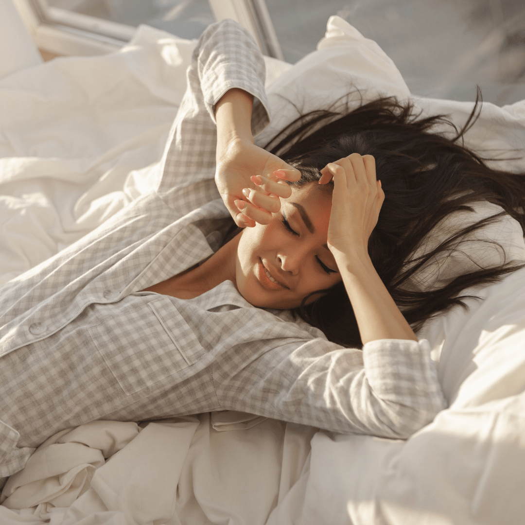 How Down Comforter Helps Me to Sleep Better - Warmy & Tummy