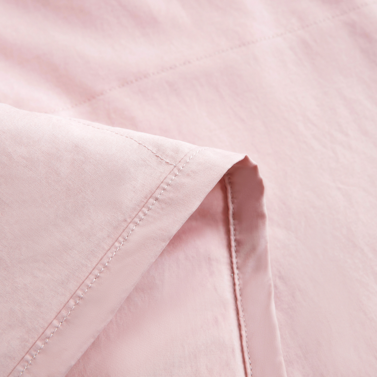 Luxecool™ Cooling Down Comforter + Breathe-Zone™ Tech