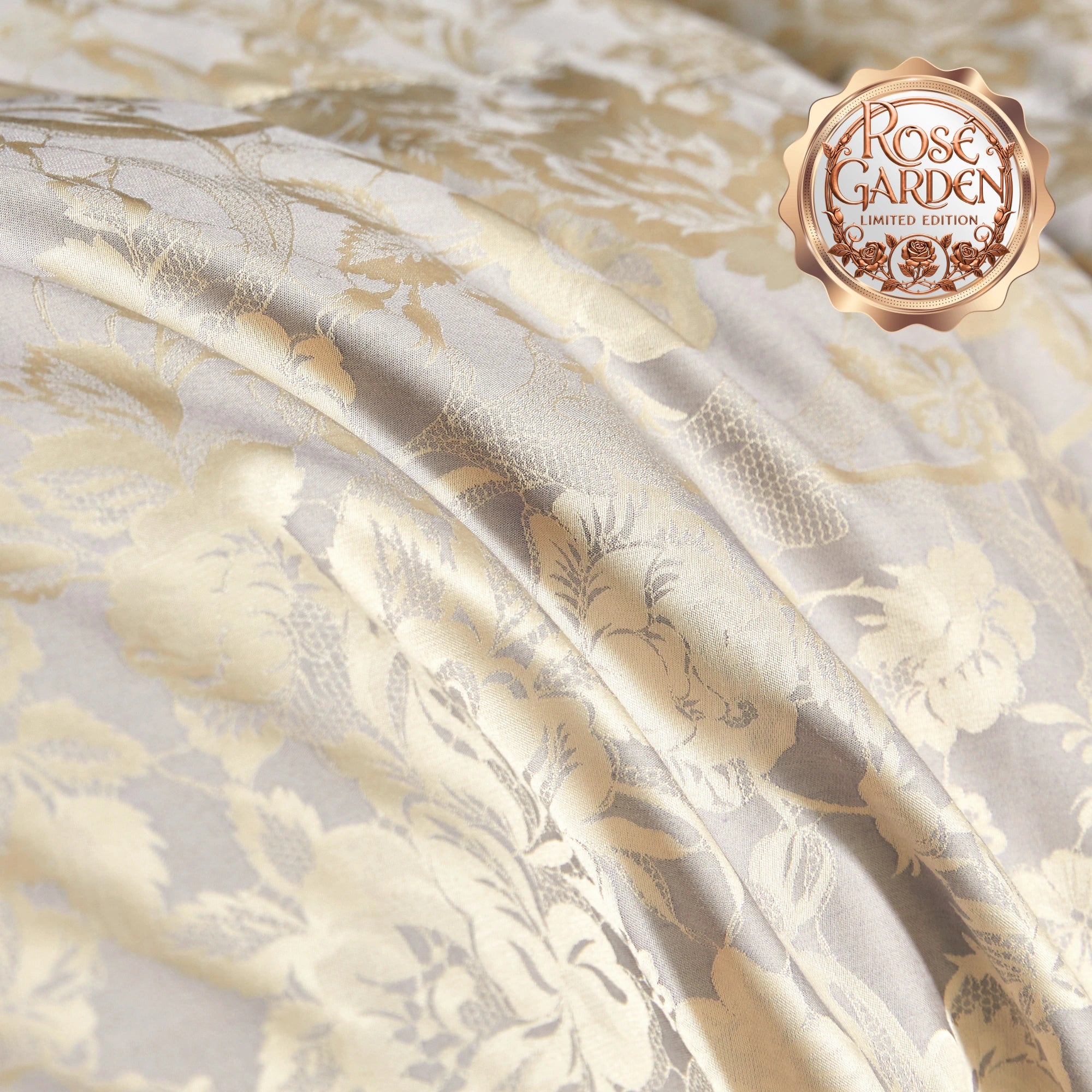 Deluxe Silk Goose Down Comforter