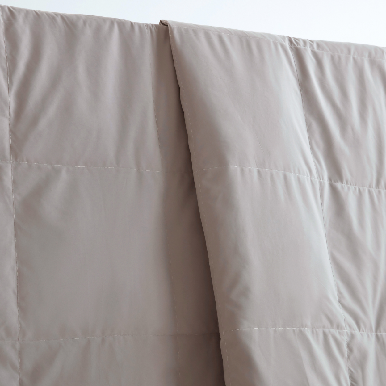 Luxecool™ Cooling Down Comforter + Breathe-Zone™ Tech