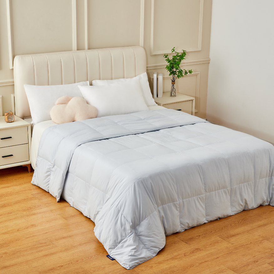 Luxecool™ Lightweight Cooling Down Comforter