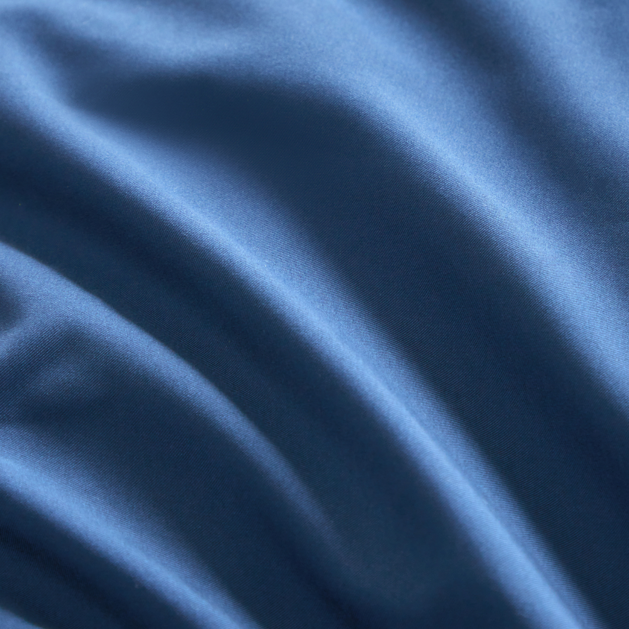 Luxecool™ Cooling Down Comforter + Breathe-Zone™ Tech