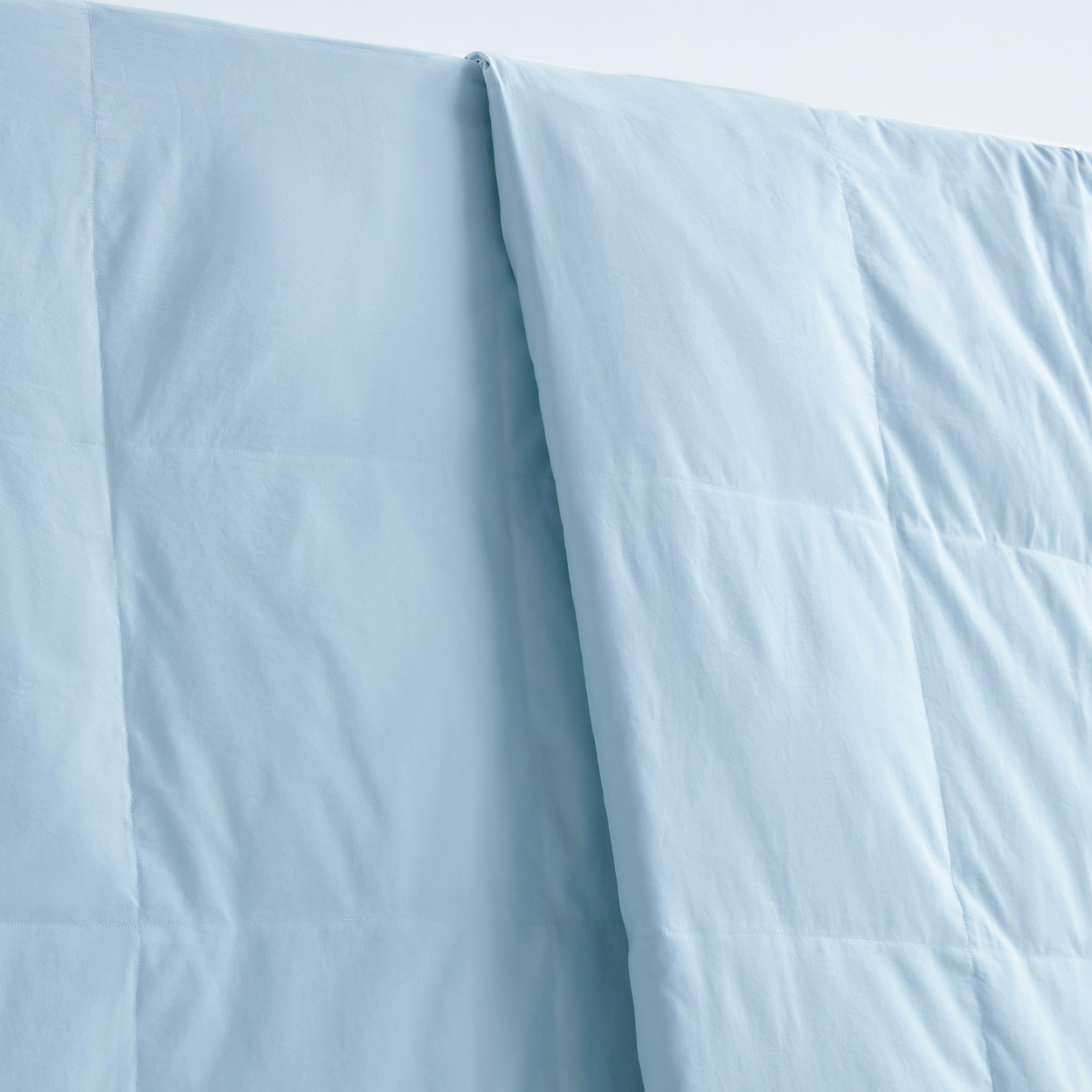 Luxecool™ Cooling Down Comforter + Breathe-Zone™ Tech