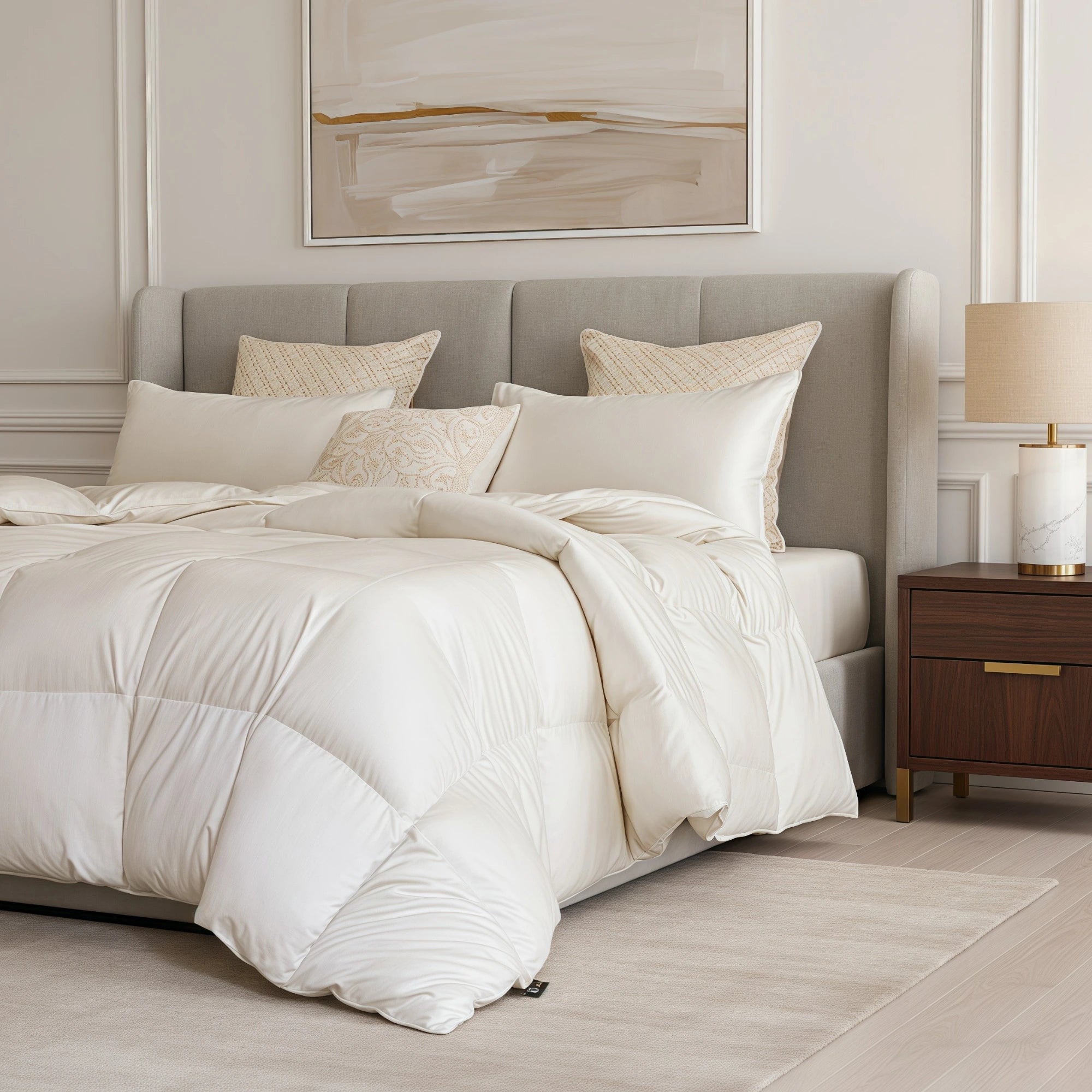 Deluxe Silk Goose Down Comforter