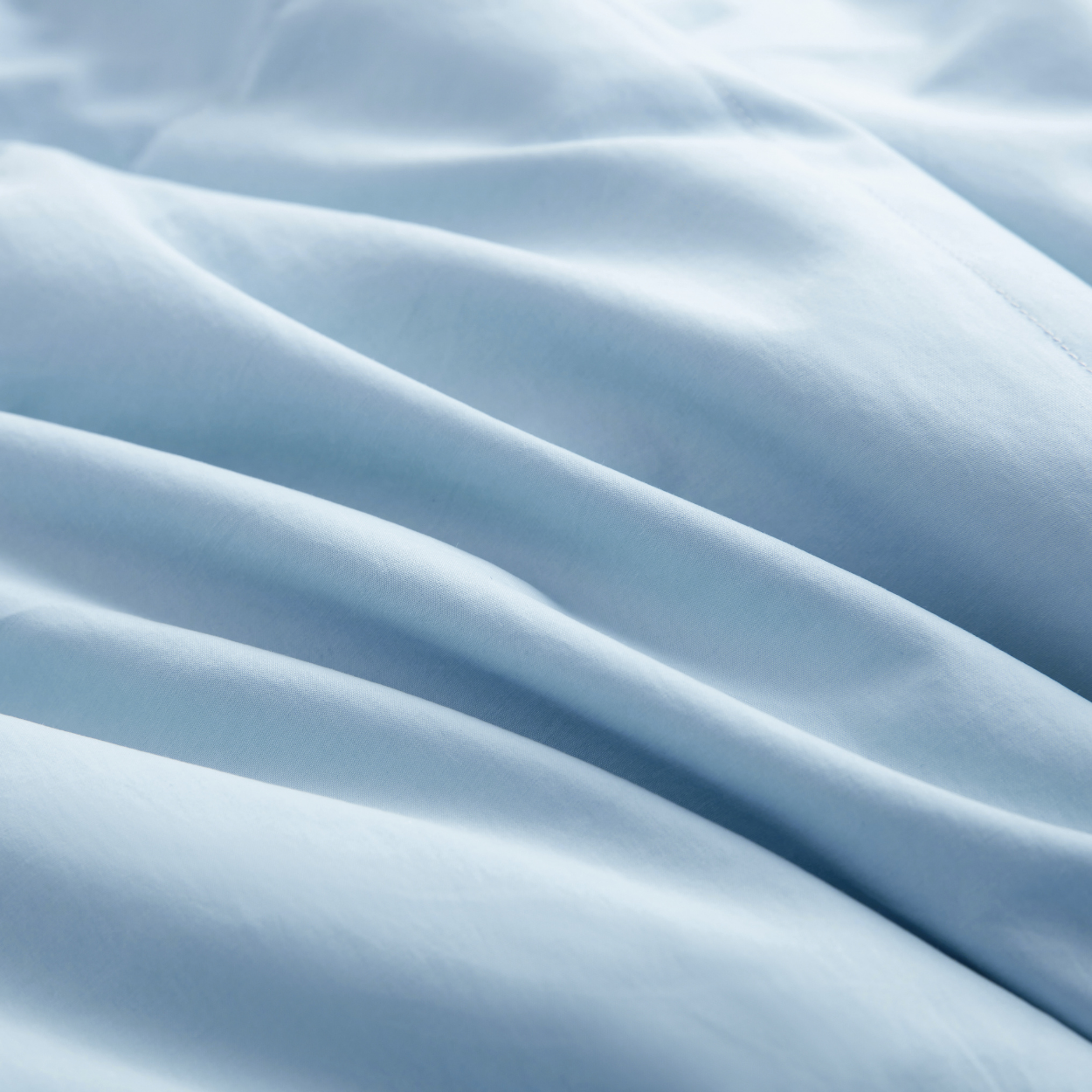 Luxecool™ Cooling Down Comforter + Breathe-Zone™ Tech
