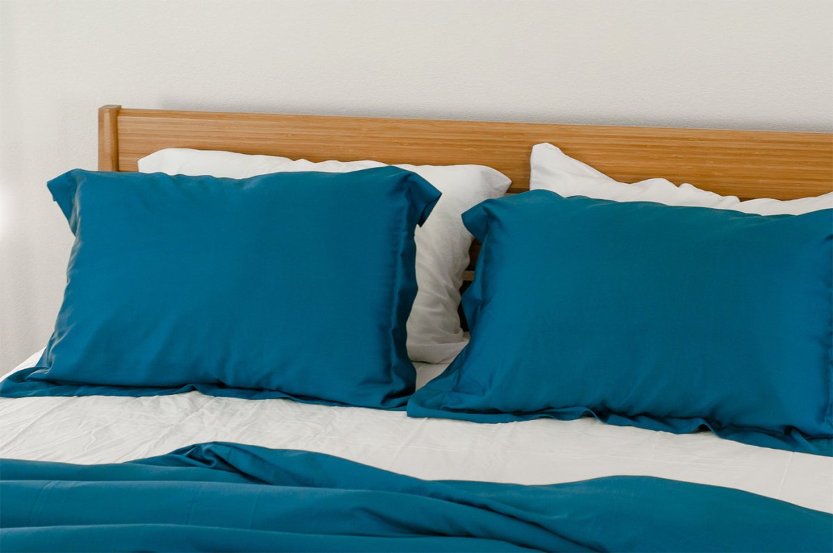 Bamboo Duvet Cover Set + Shams - Warmy & Tummy