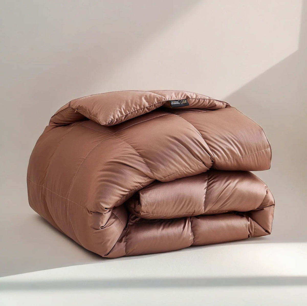Deluxe Silk Goose Down Comforter - Warmy & Tummy