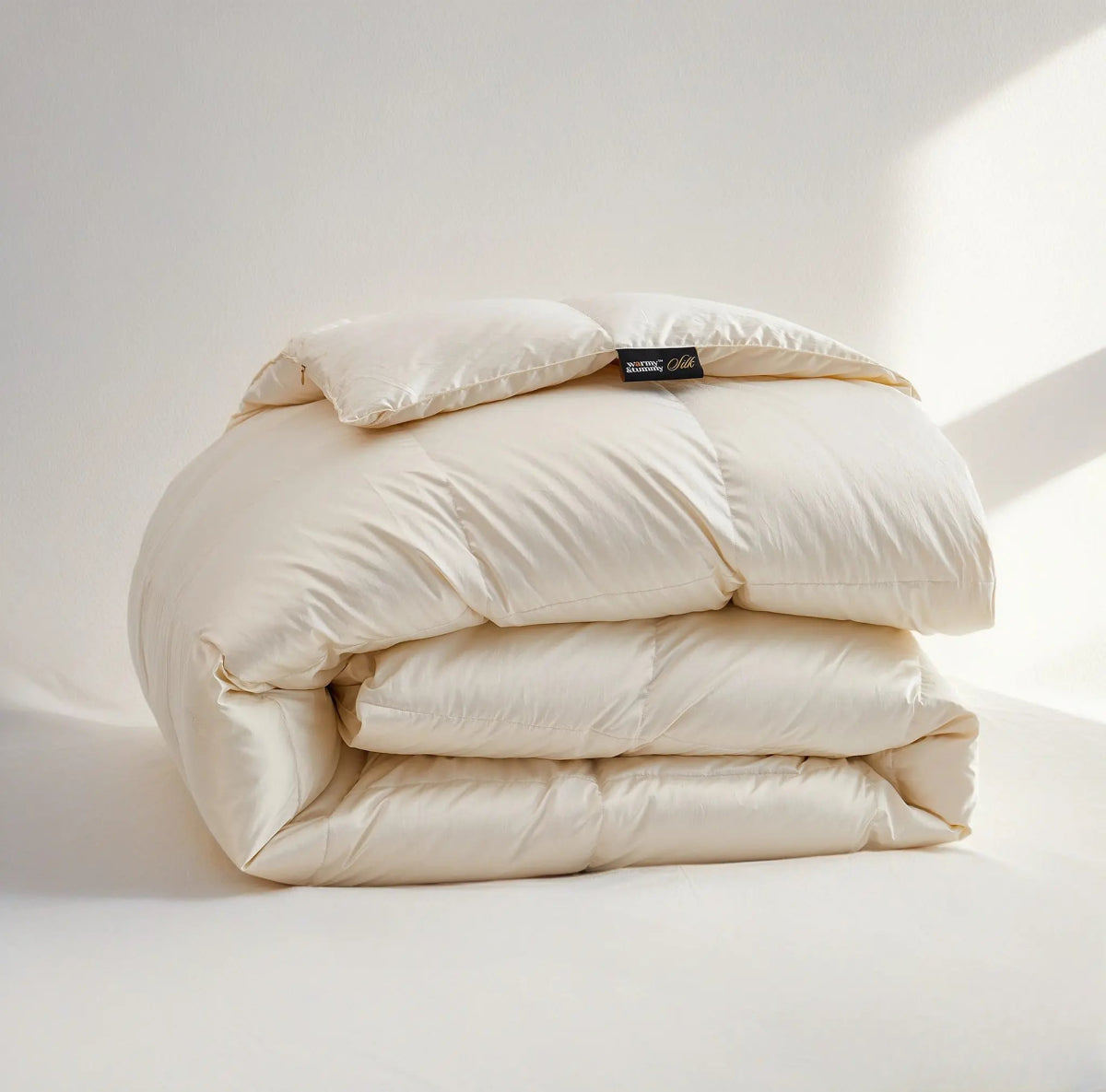 Deluxe Silk Goose Down Comforter - Warmy & Tummy