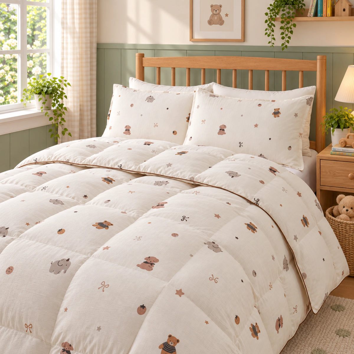 Little Pals kids organic cotton goose down comforter – comforter closeup