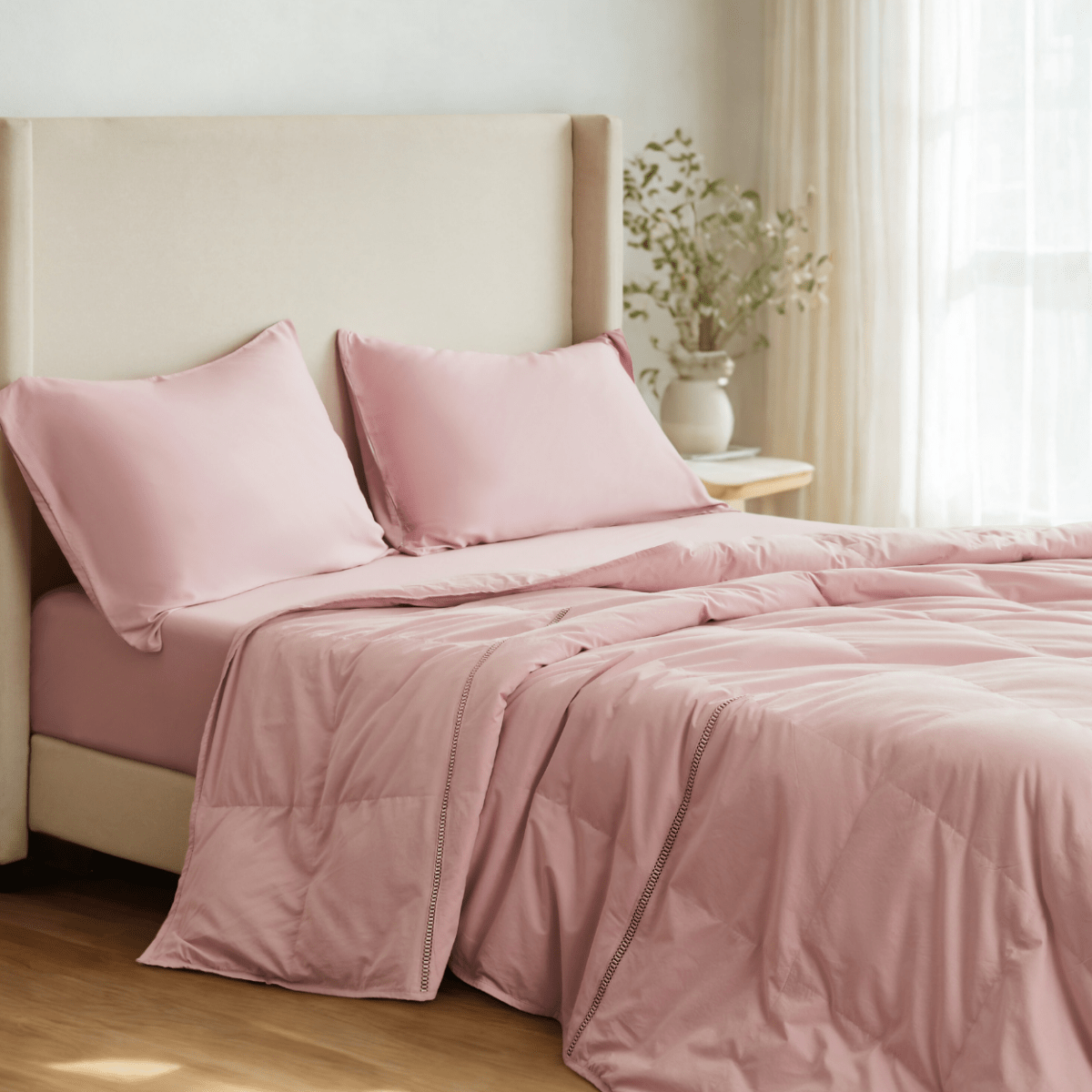 Luxecool™ Cooling Down Comforter + Breathe - Zone™ Tech - Warmy & Tummy
