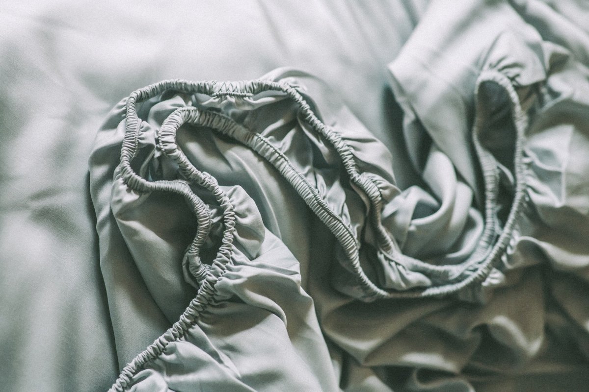 Premium Bamboo Sheet Set + Pillowcases - Warmy & Tummy