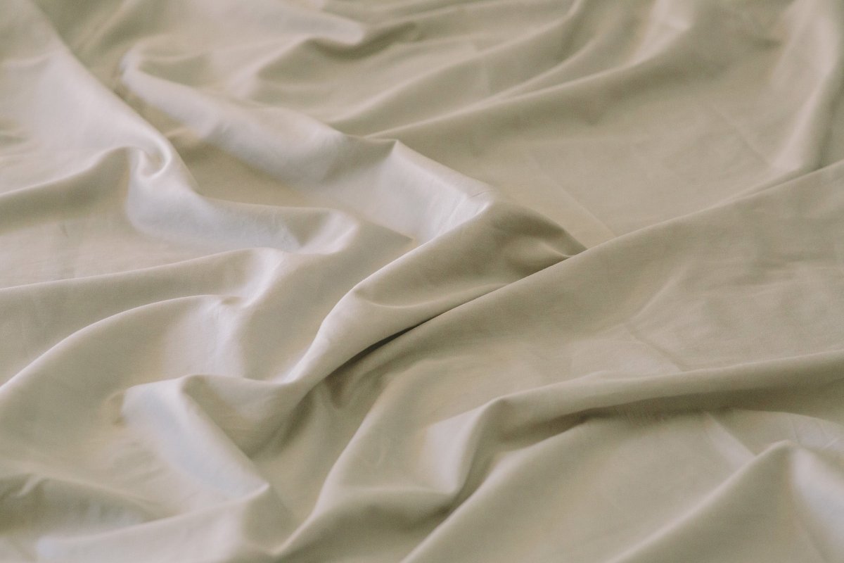 Sateen Organic Cotton Duvet Cover Set + Shams - Warmy & Tummy